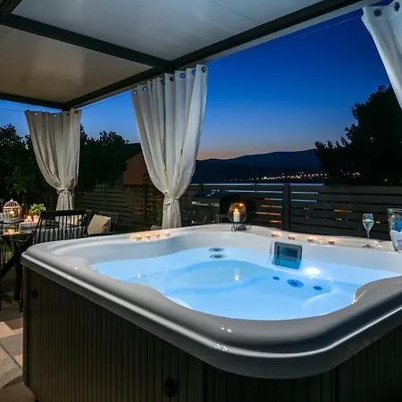 Apartment Luxury Hajdi