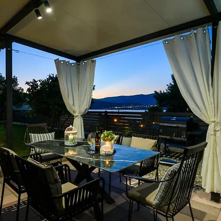 Apartment Luxury Hajdi Trogir