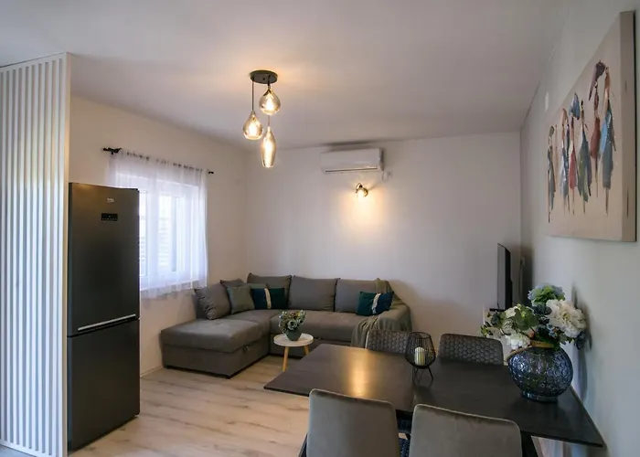 Апартаменты Luxury Hajdi Трогир