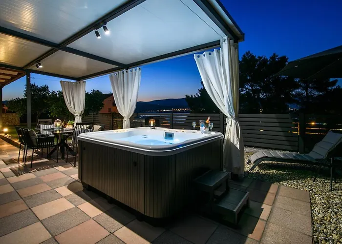 Luxury Hajdi Апартаменты *